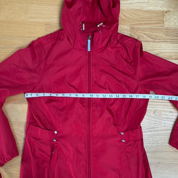 Jones New York Red Rain Jacket Parka in a Pocket with Hood Medium - Picture 6 of 15